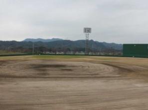 嘉麻市稲築野球場の画像