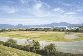 田川市こがねが丘陸上競技場