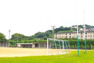 若松球技場